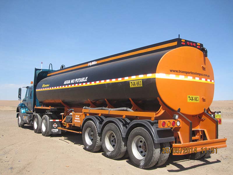 camion-cisterna-9000-galones-1